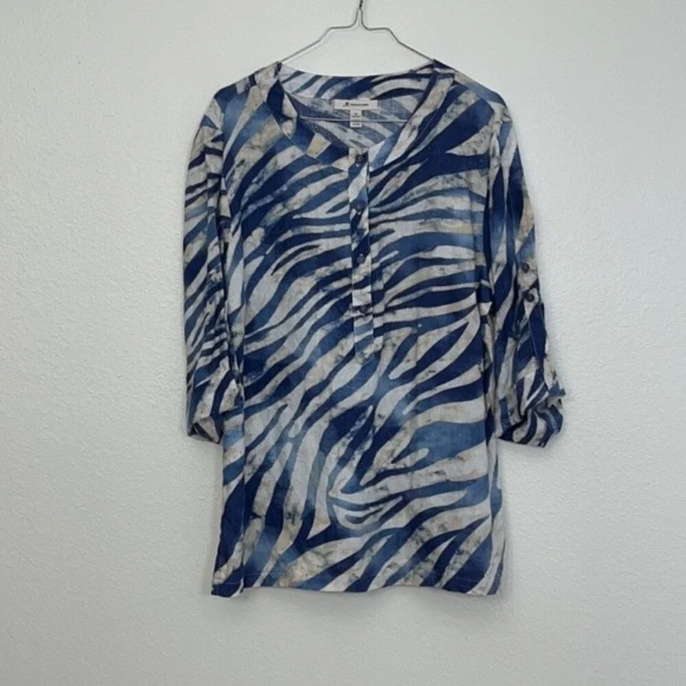 JM collection Woman’s Tiger Animal print Linen Blouse Sz 12